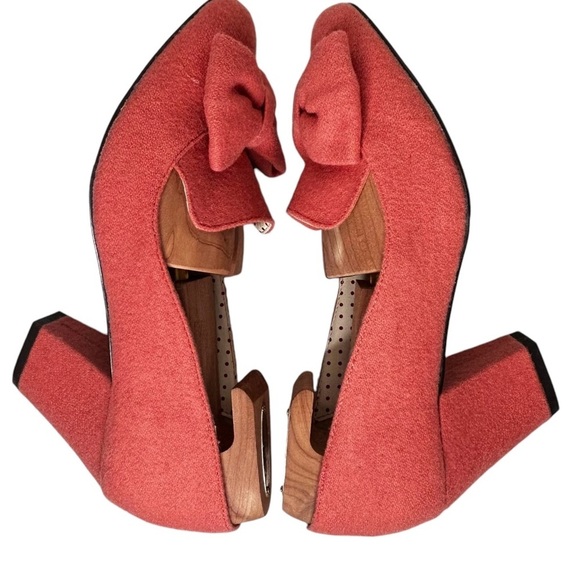 But Another Innocent Tale Peach Color Wool Retro Betty Boop/Bow Heels Sz 7.5 - Picture 5 of 9